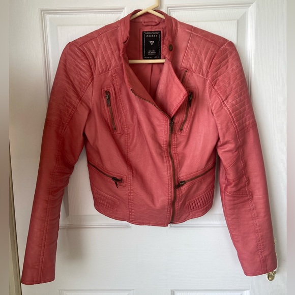 Coral Guess Jacket ππͺΈ - Picture 8 of 13
